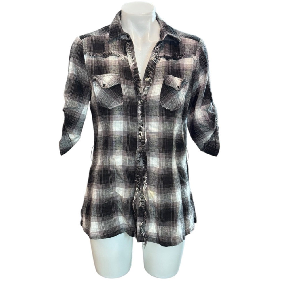 Women's Almost Famous Plaid Button Down Shirt L Black White guc - Picture 2 of 7
